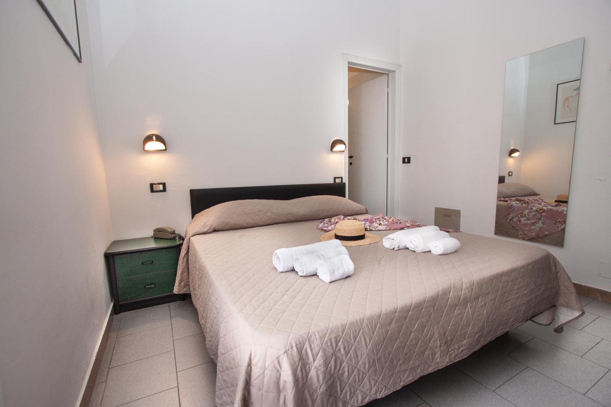Hotel La Torretta Bramante Rimini Exterior photo