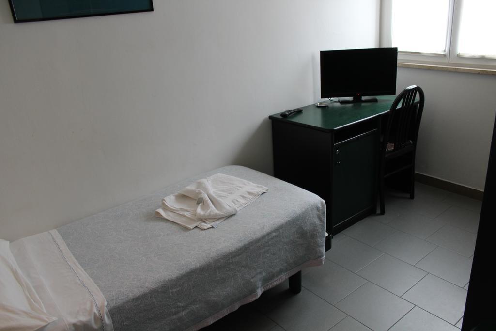 Hotel La Torretta Bramante Rimini Room photo